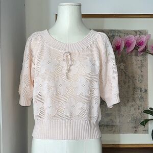 Crochet Floral Pearl blouse